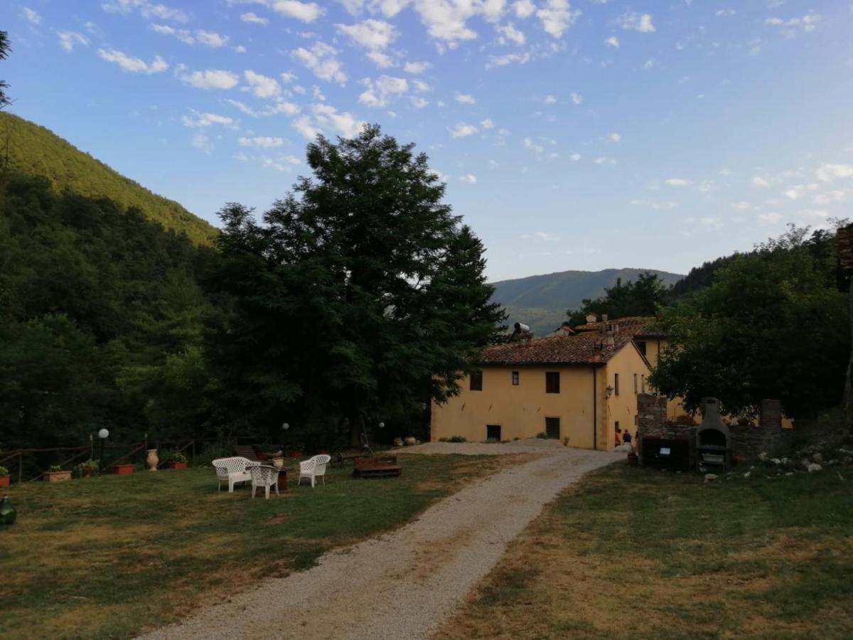 Locanda Di Alberi Борго-Сан-Лоренцо Екстер'єр фото